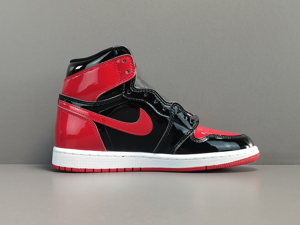 Jordan 1 Retro High OG 'Patent Bred'