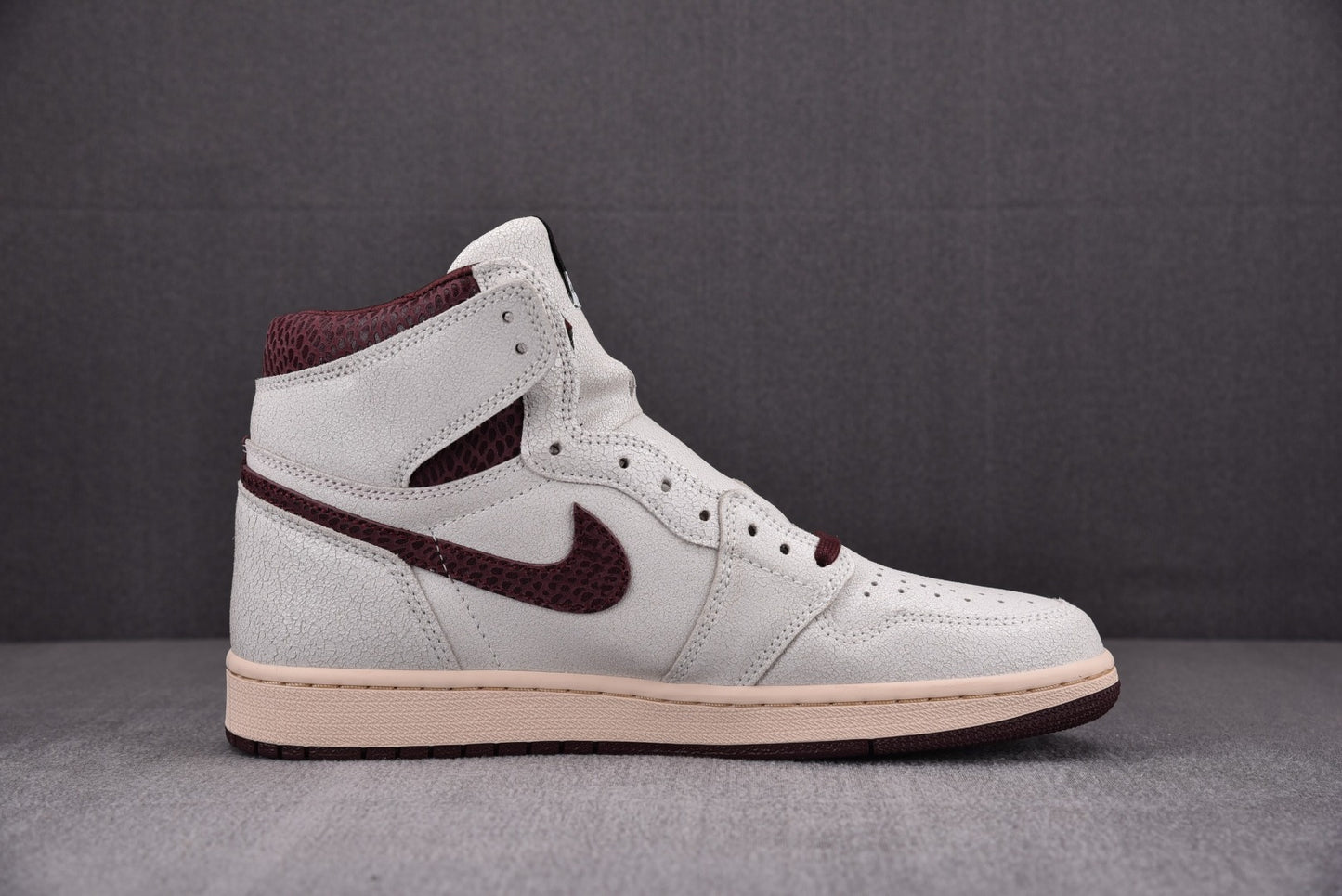 Jordan 1 Retro High OG 'A Ma Maniére'