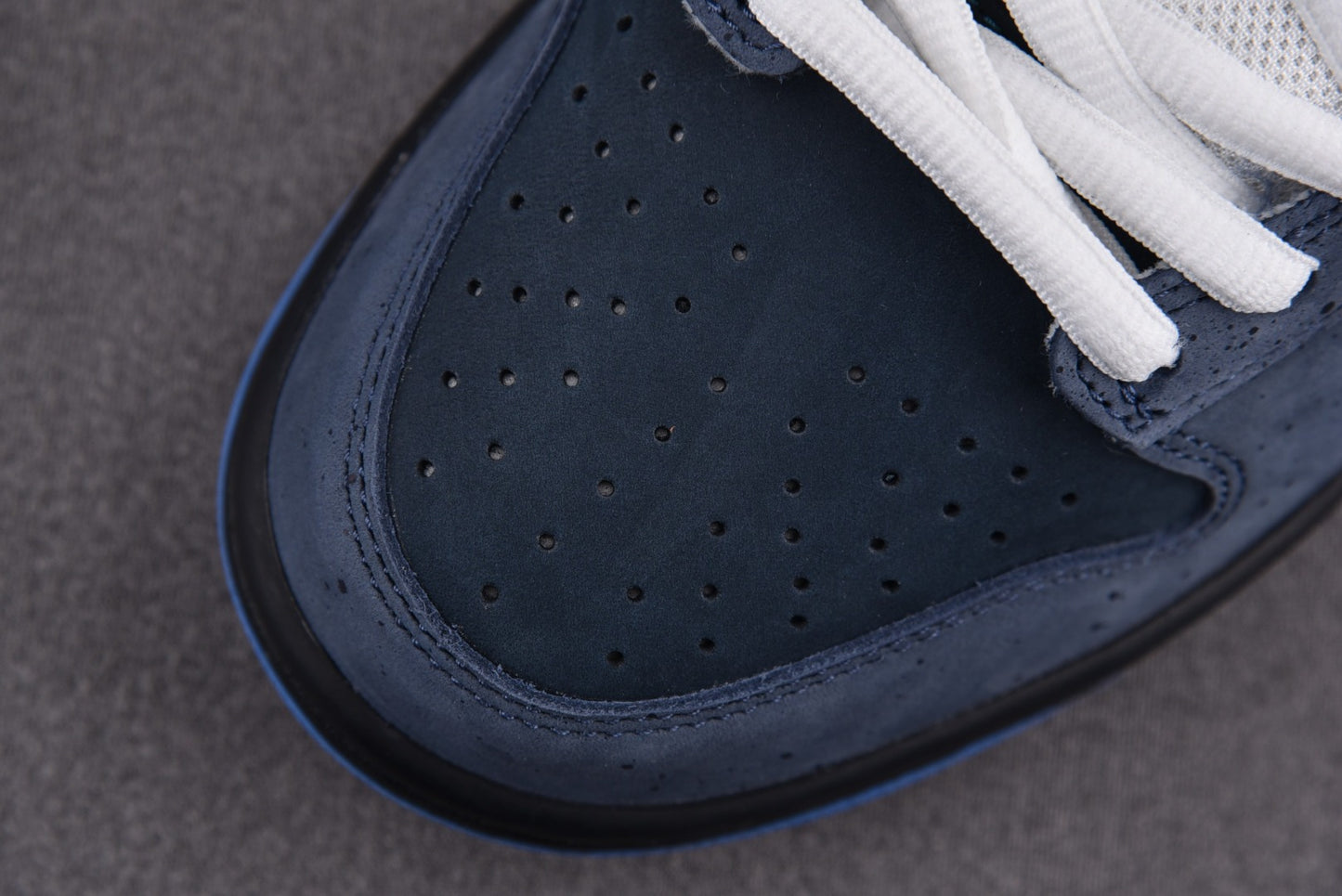 Nike SB Dunk Low 'Blue Lobster'