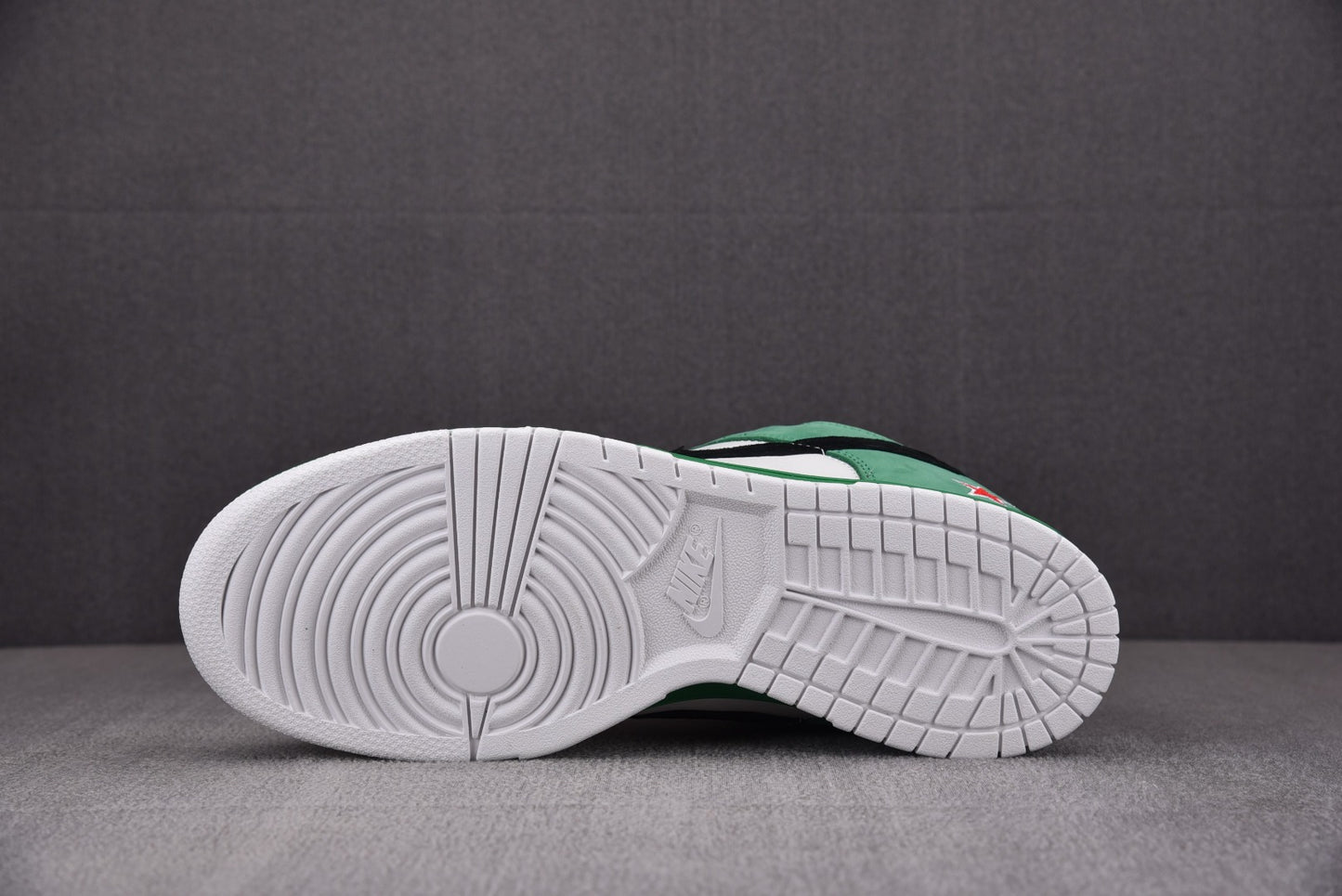 Nike SB Dunk Low Heineken