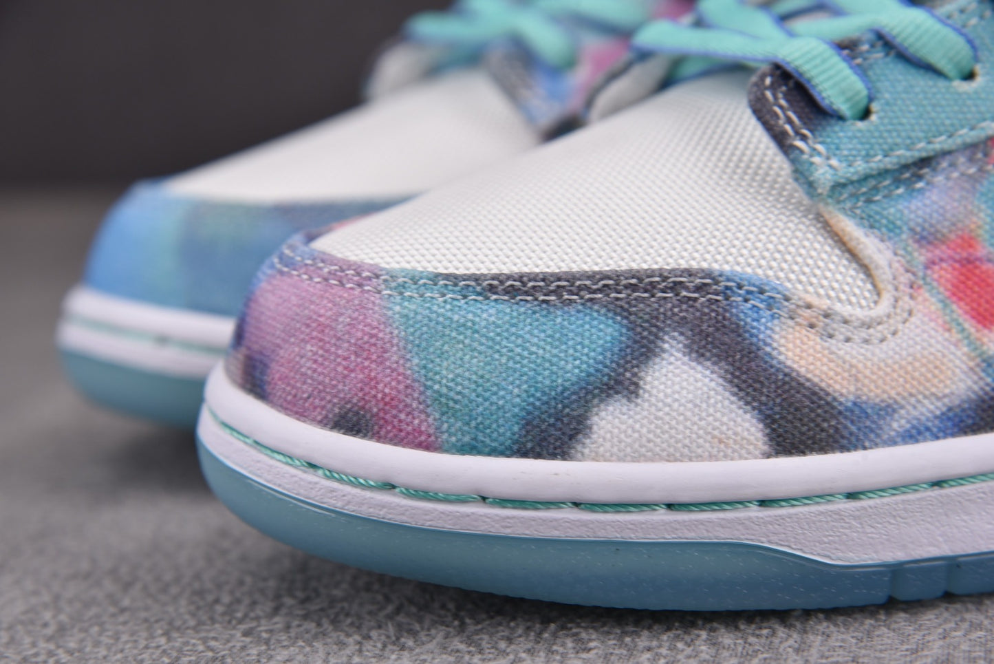 Nike Dunk Low 'Futura Laboratories'