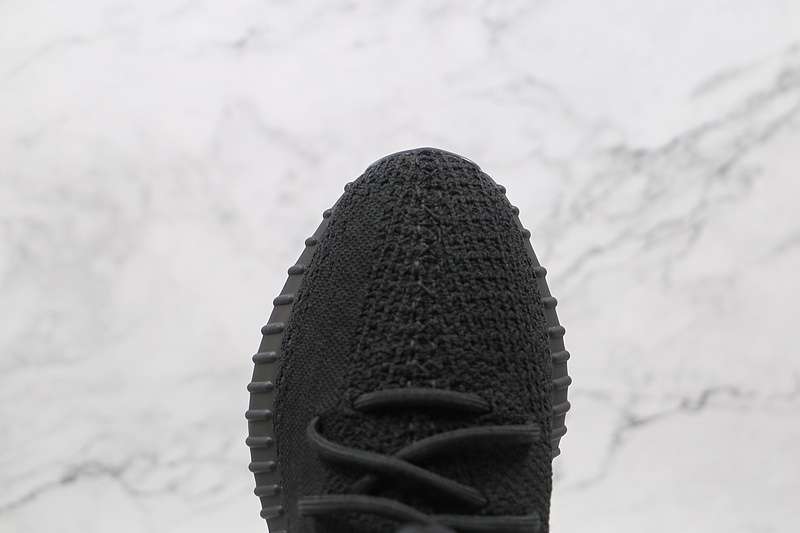 YEEZY BOOST 350 V2 'BRED'