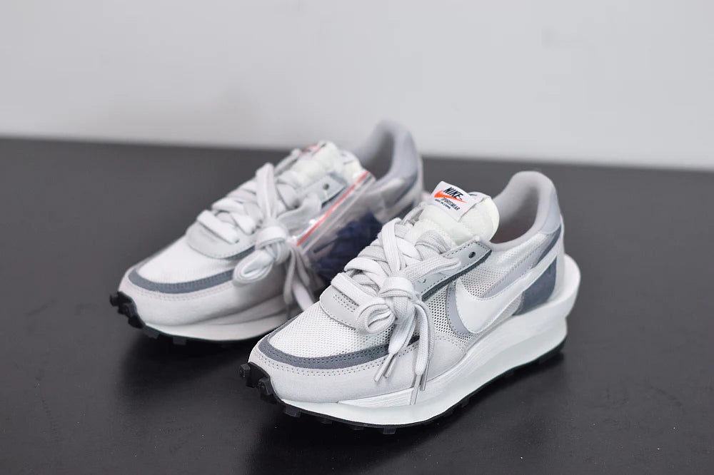 Nike x Sacai LD Waffle 'Summit White'