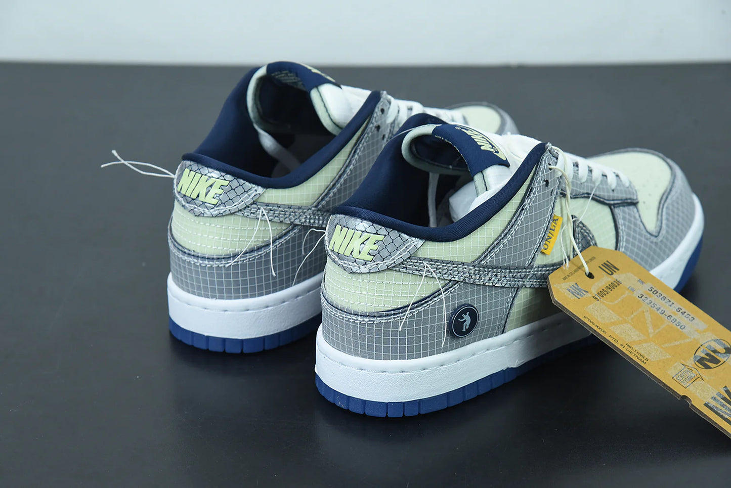 Dunk Low Union Passport Pack Pistachio