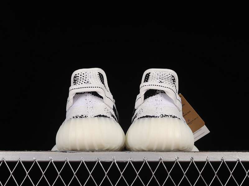 YEEZY BOOST 350 V2 ZEBRA