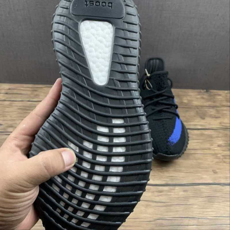 YEEZY BOOST 350 DAZZLING BLUE