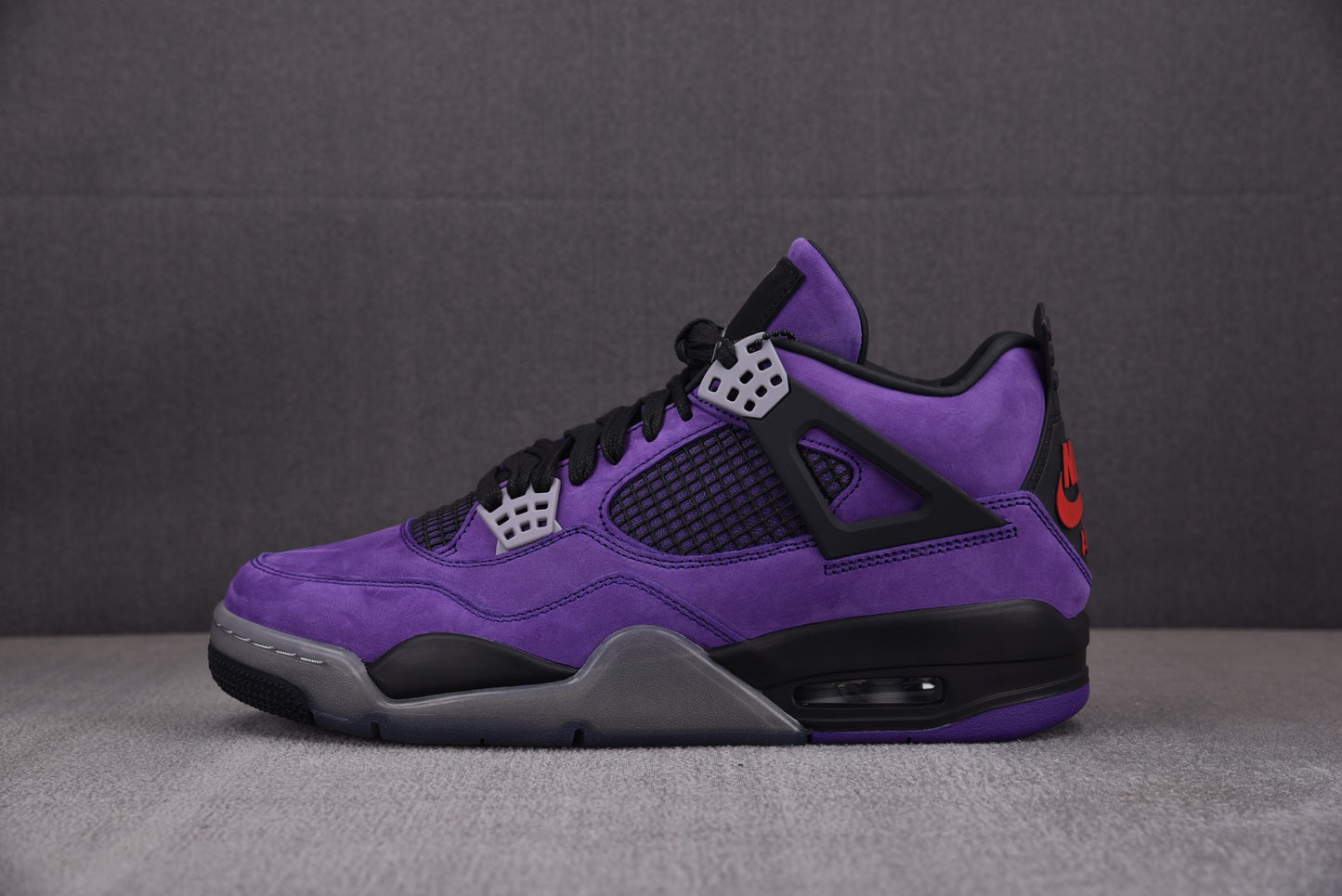 Air Jordan 4 x Travis Scott Purple