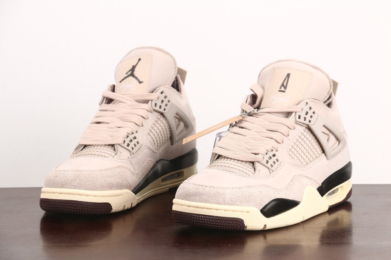 Jordan 4 'Fossil Stone'