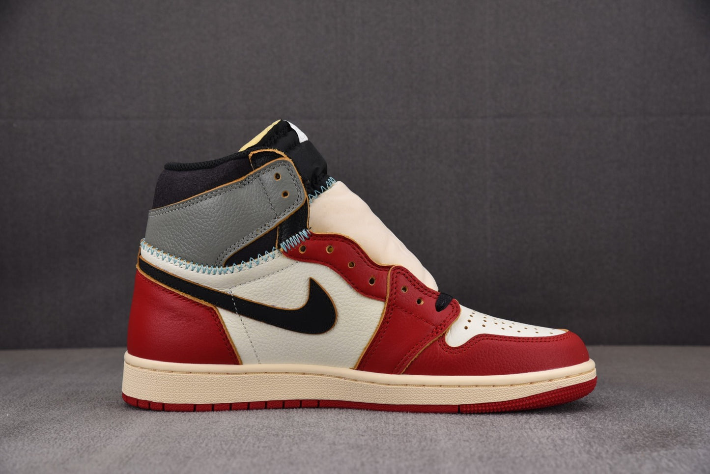 Air Jordan 1 Retro High OG SP Union LA 'Chicago Shadow'