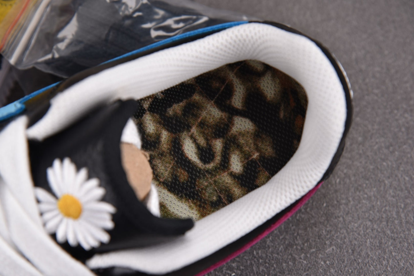 Air Force 1 Low GDragon Peaceminusone