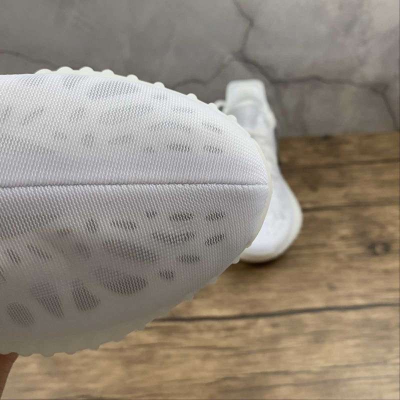 YEEZY BOOST 350 V2 MONO CLOUD