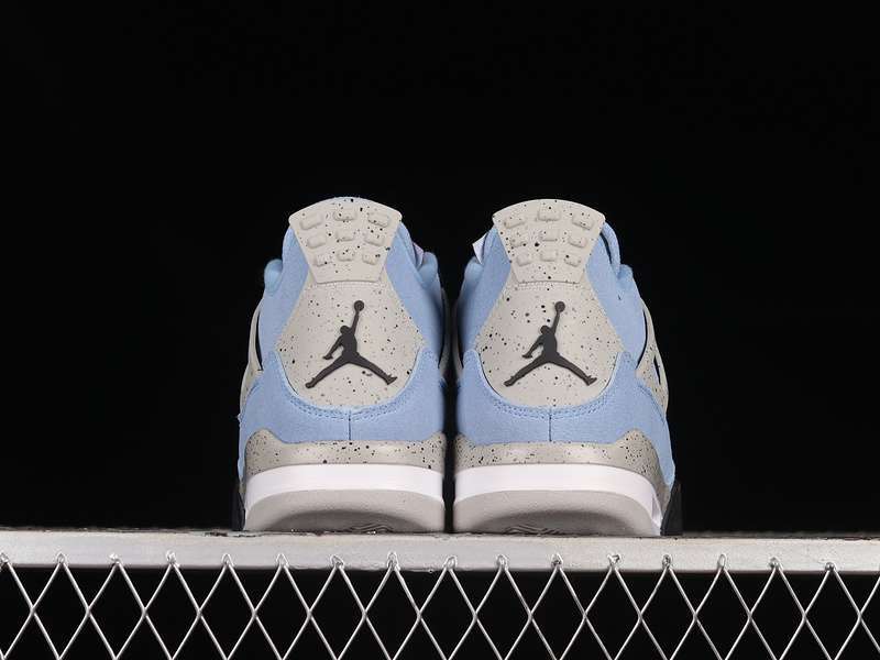 JORDAN 4 RETRO UNIVERSITY BLUE