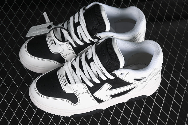 [OFF-WHITE] OUT OF OFFICE WHITE