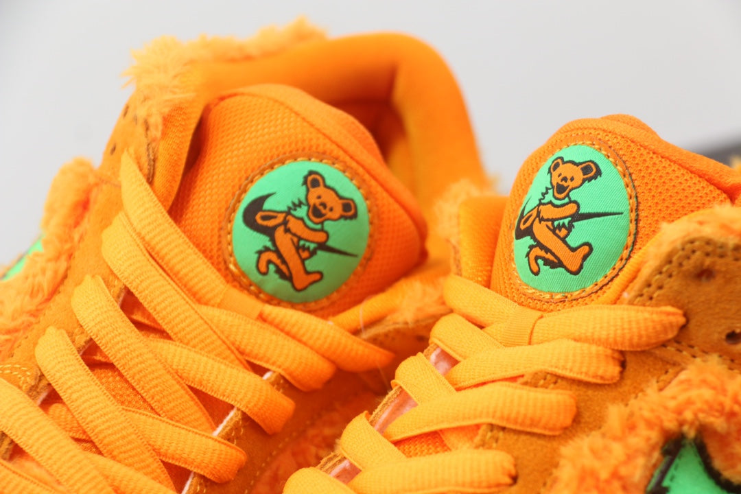 Nike SB Dunk Low Grateful Dead 'Bears Orange'