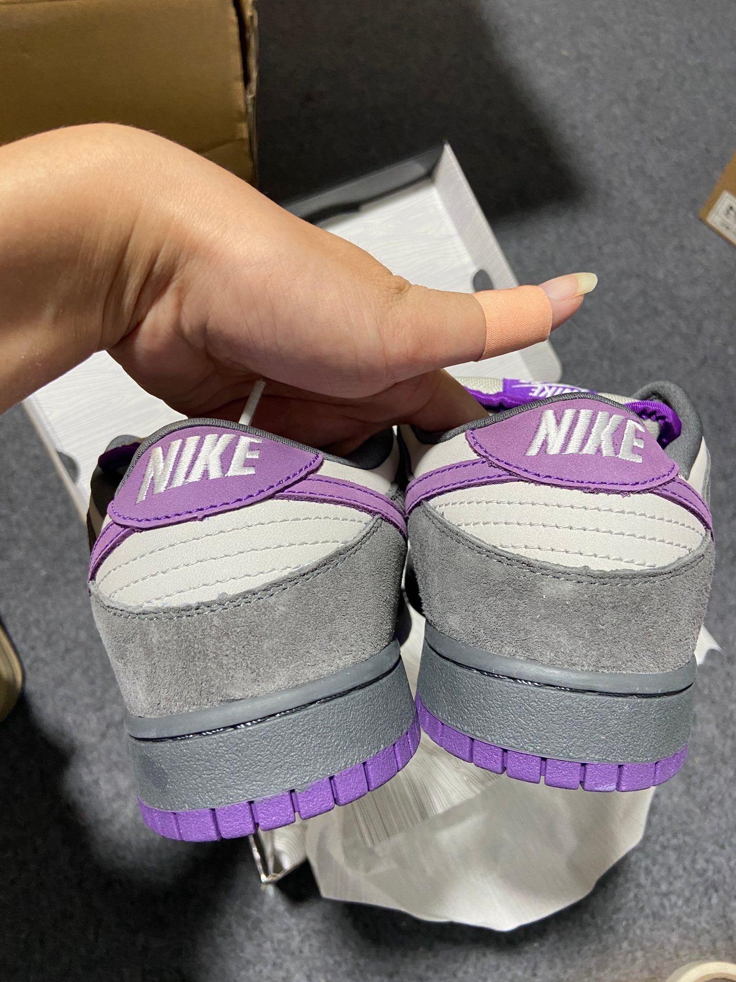 Nike SB Dunk Low Purple Pigeon