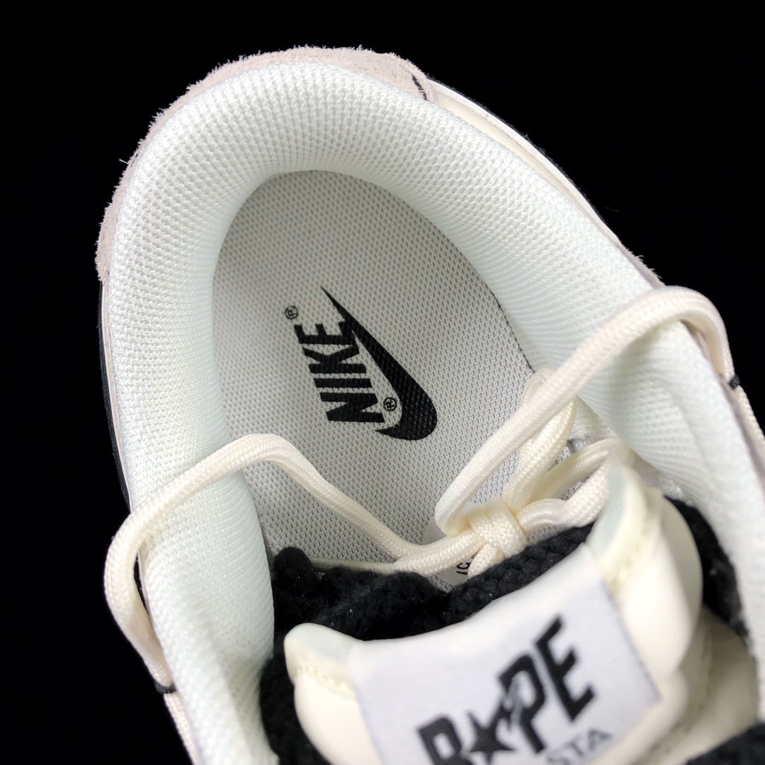 [BAPE] x SB DUNK LOW White