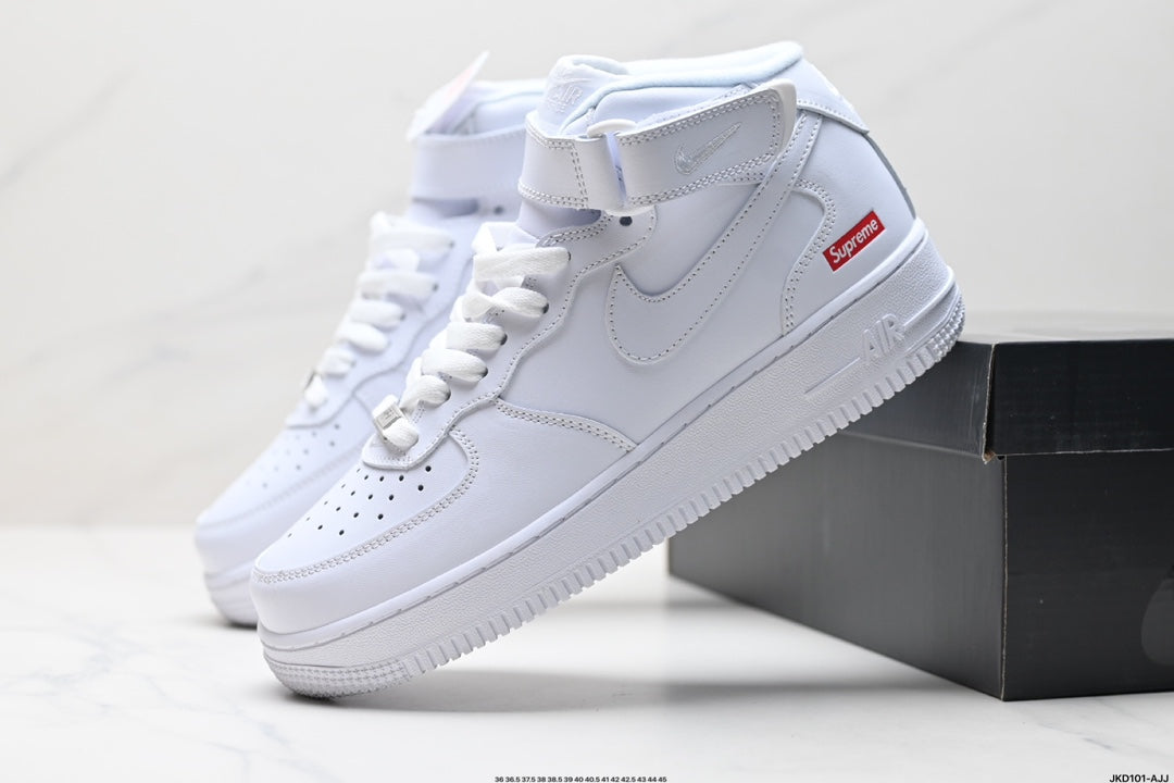 Nike Air Force 1 Mid Supreme White