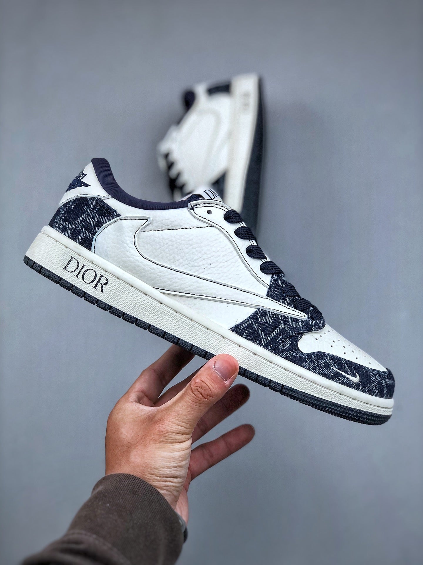 Travis Scott x Nike Air Jordan 1 Low x DIOR
