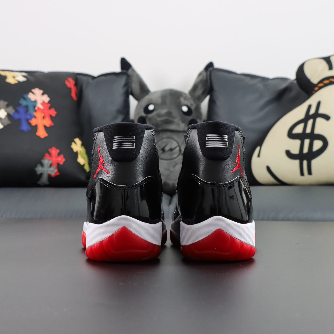 Jordan 11 'Bred'