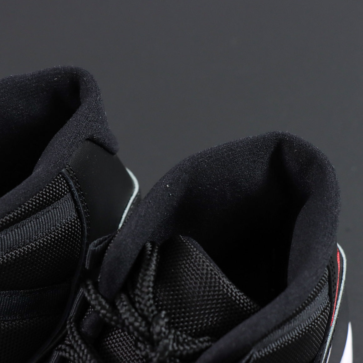 Jordan 11 'Bred'