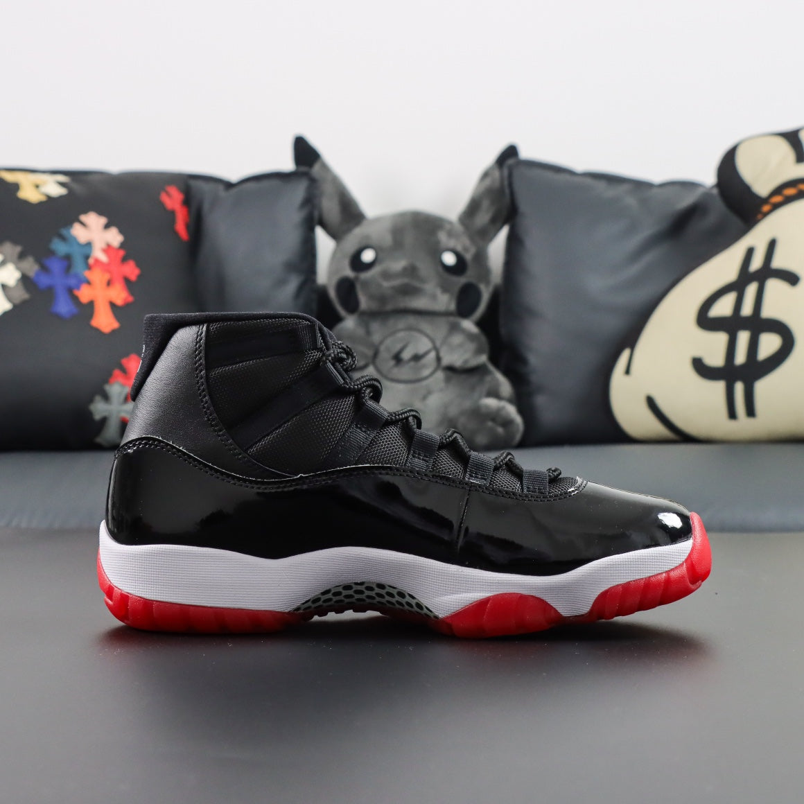 Jordan 11 'Bred'