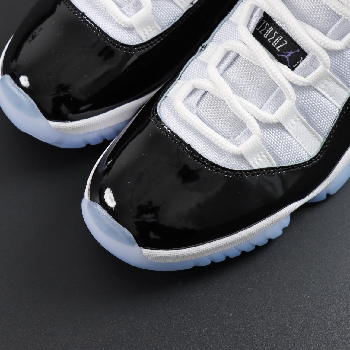 Jordan 11 Concord