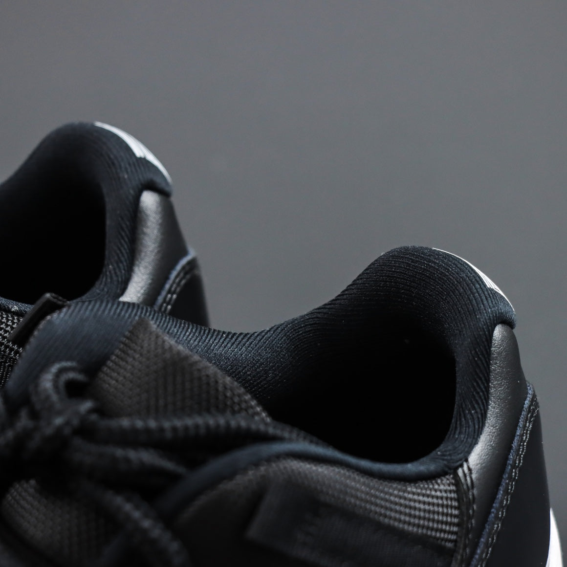 Jordan 11 Retro Low Space Jam