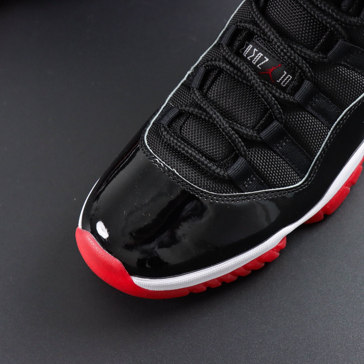 Jordan 11 'Bred'