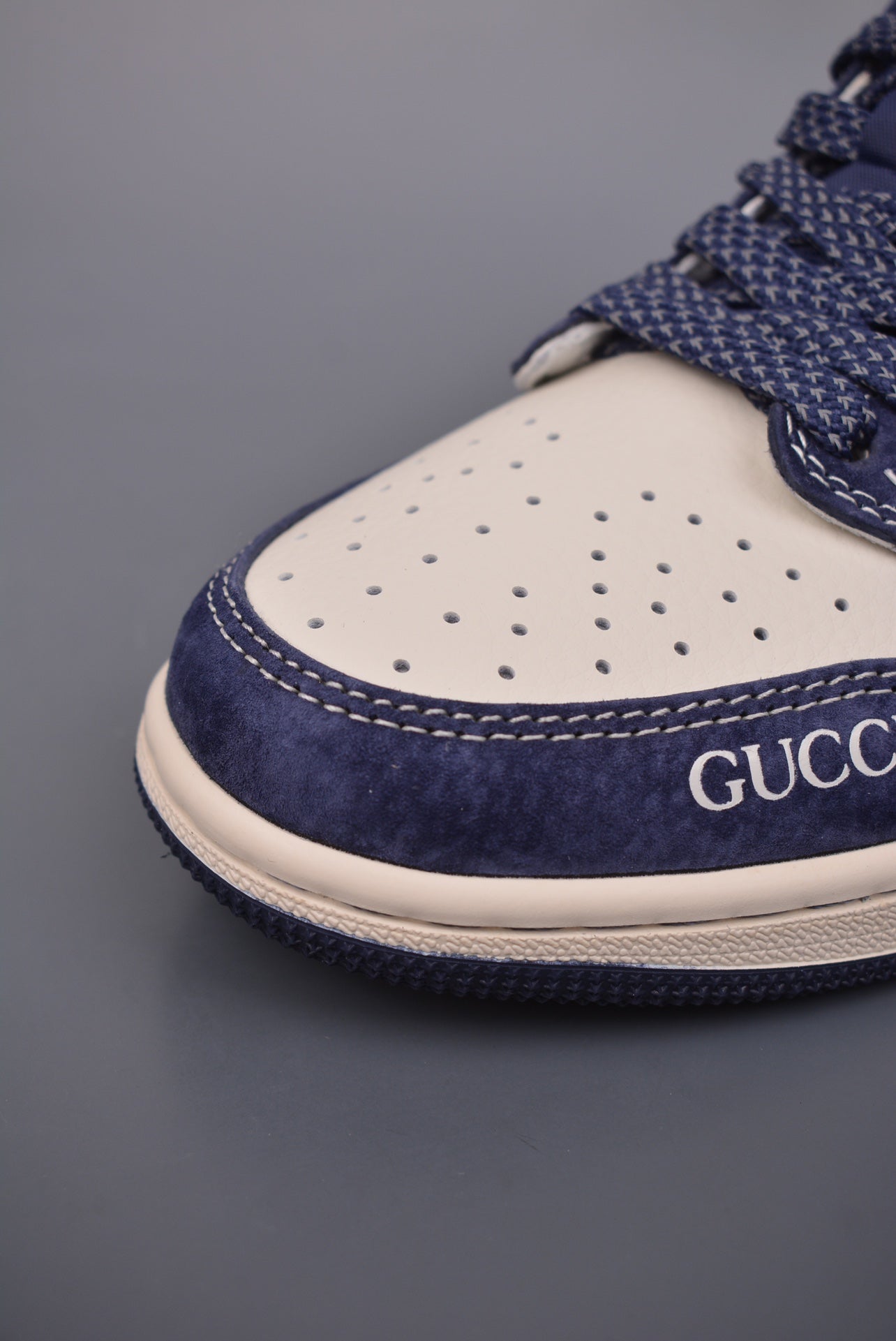 Fragment x Travis Scott x Gucci Air Jordan 1 Low