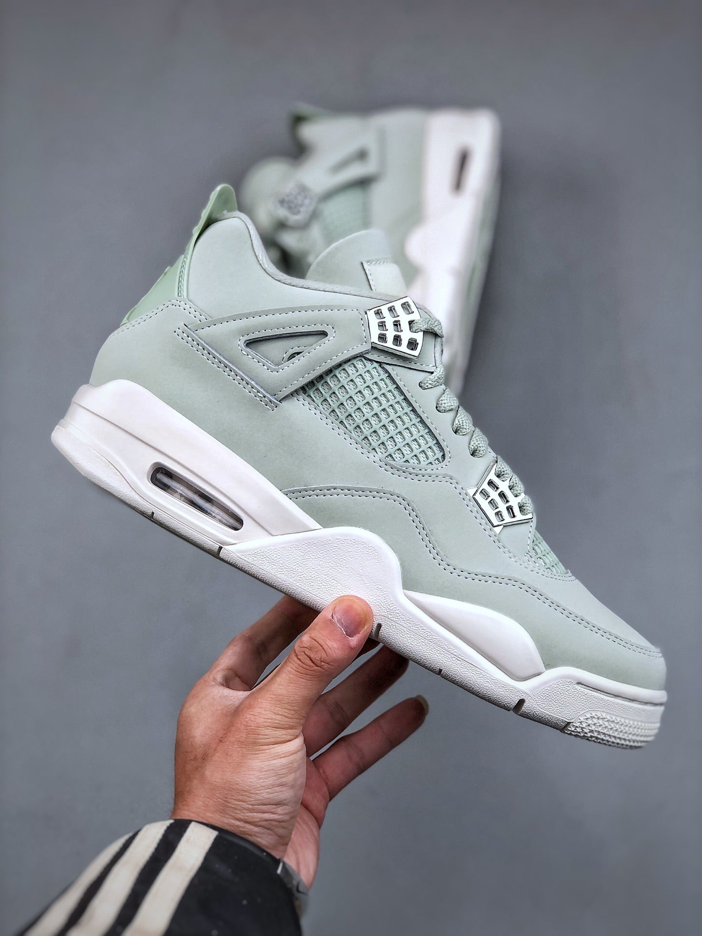 Jordan 4 Seafoam