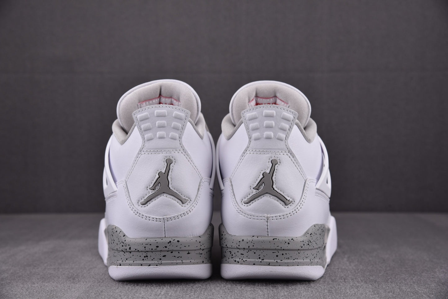 Air Jordan 4 Retro 'White Oreo'