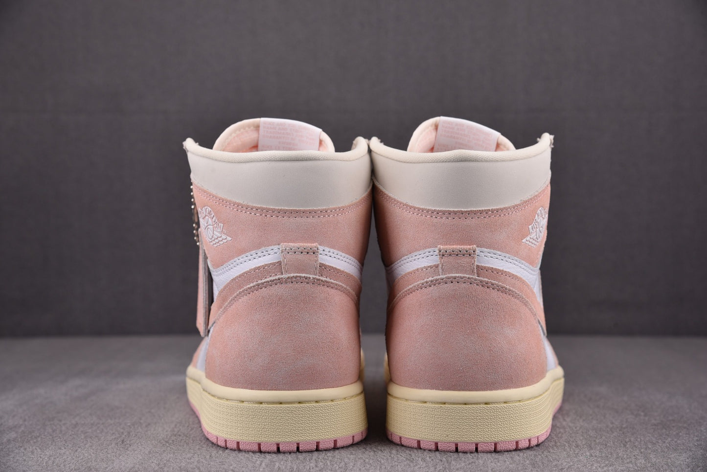 Jordan 1 Retro High OG 'Washed Pink'