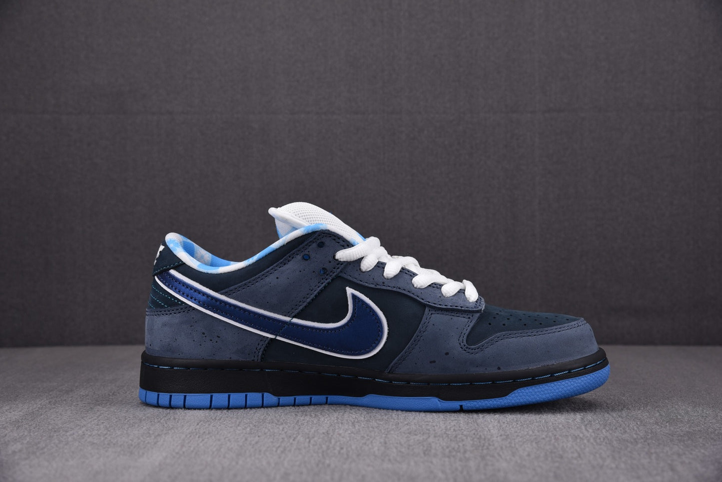 Nike SB Dunk Low 'Blue Lobster'