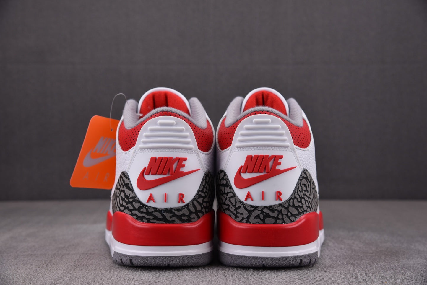 Jordan 3 Retro 'Fire Red'