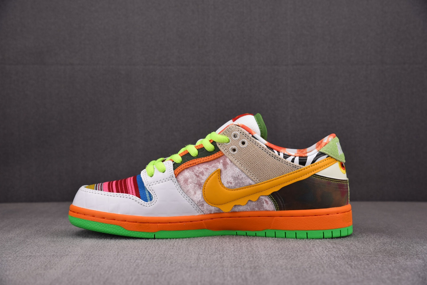 Nike SB Dunk Low 'What The Paul'