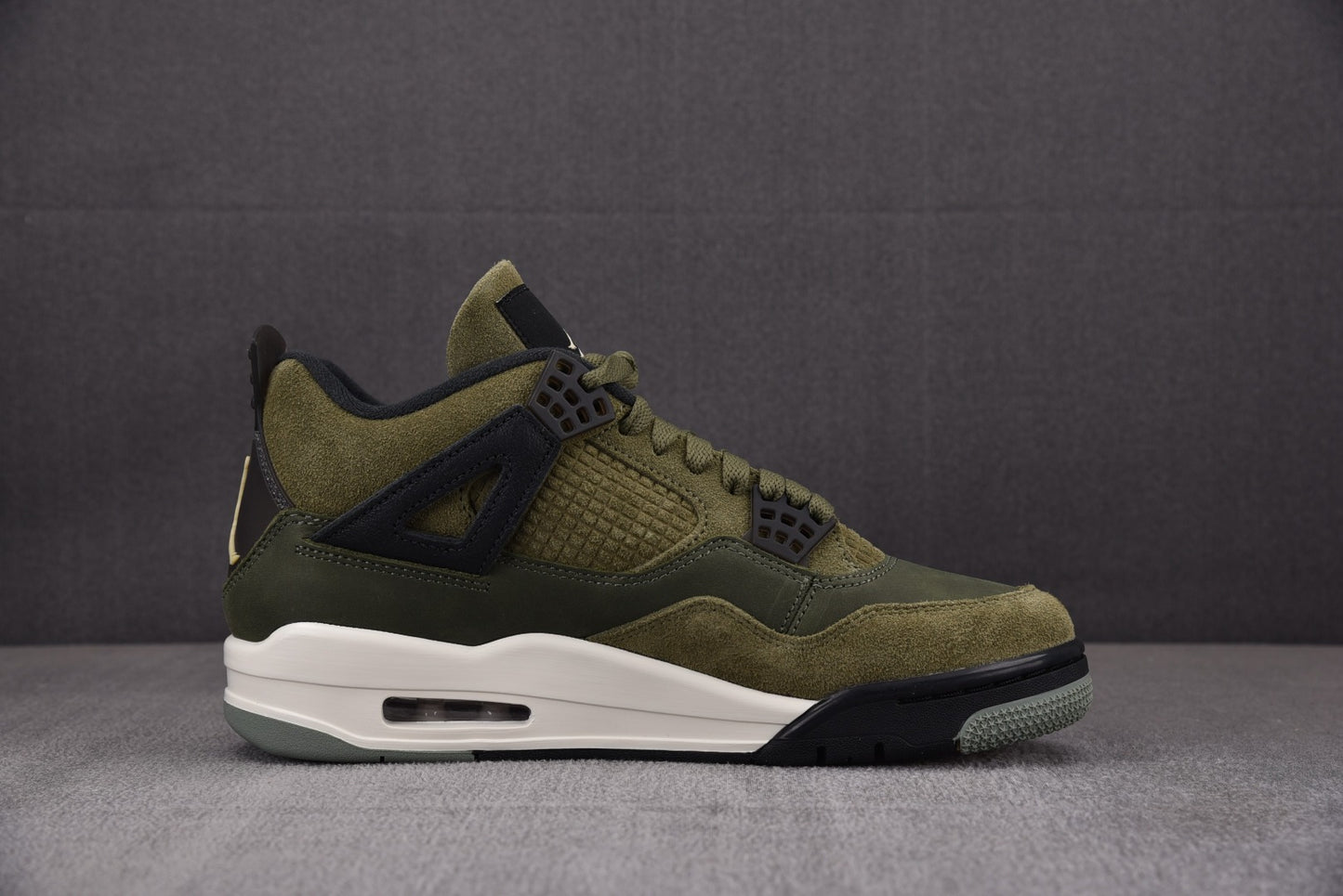 Air Jordan 4 'Olive'