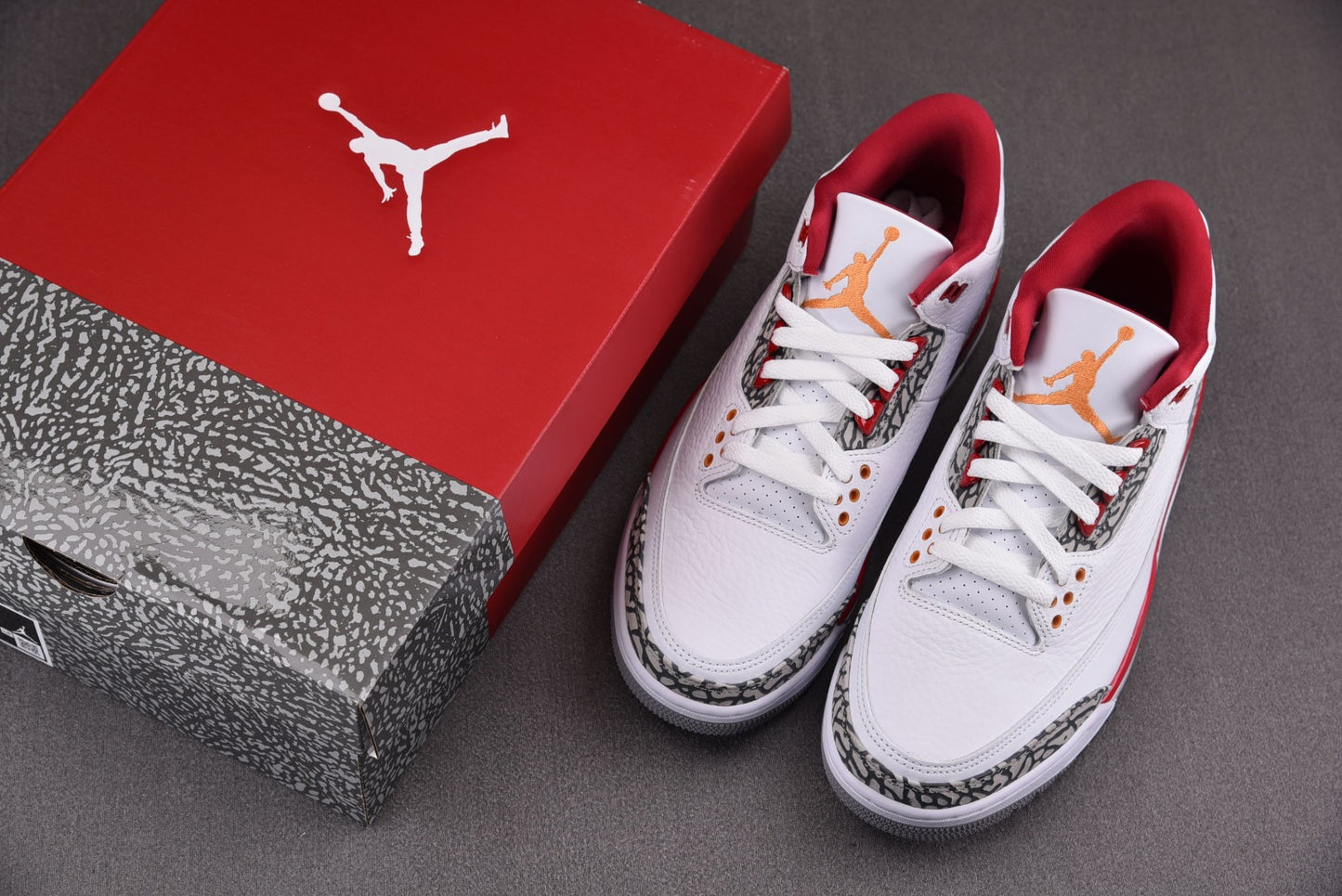 Jordan 3 Retro 'Cardinal Red'