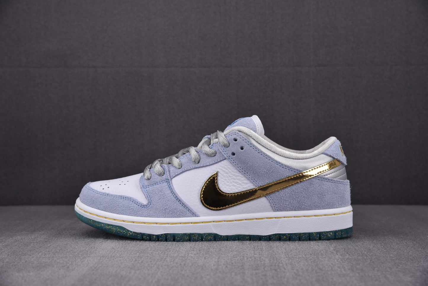 Nike SB Dunk Low Sean Cliver