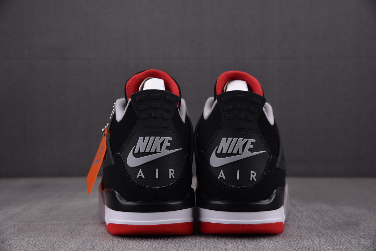 Air Jordan 4 Retro Bred