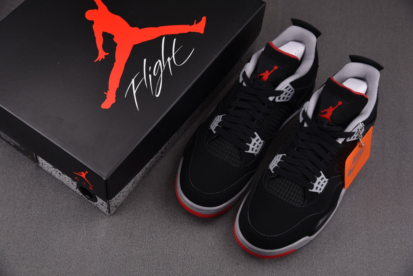 Air Jordan 4 Retro Bred