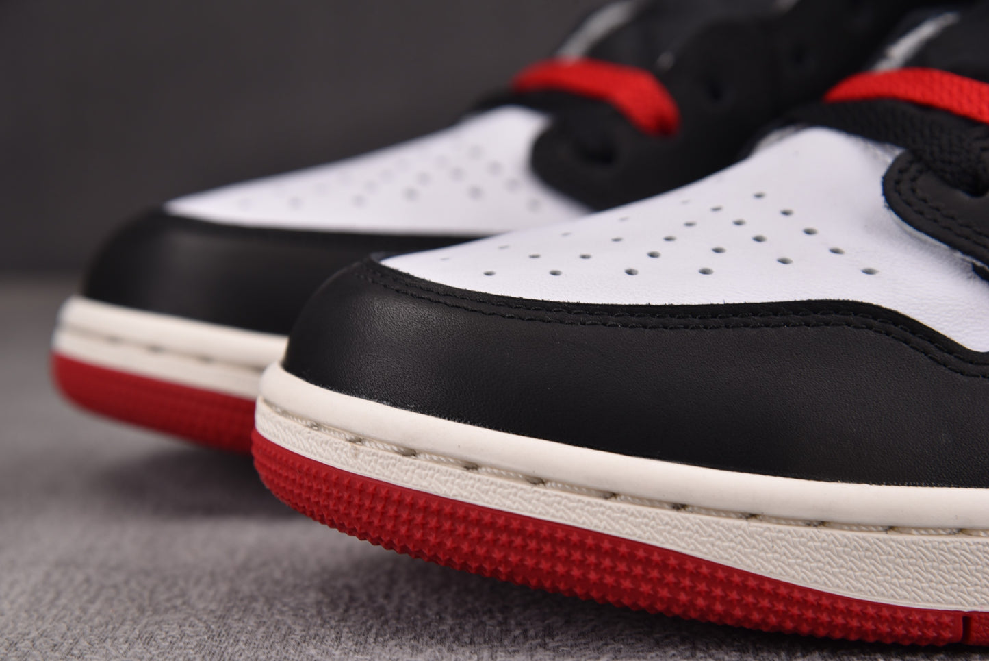 Air Jordan 1 Retro High OG 'Black Toe Reimagined'